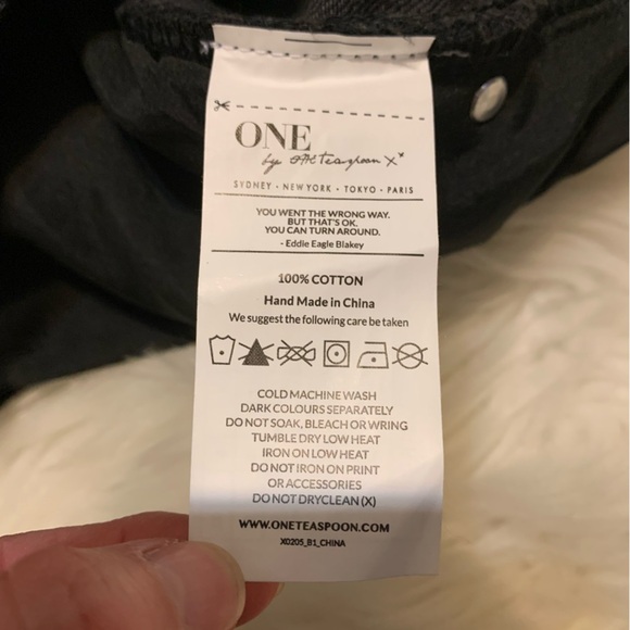 One Teaspoon Shorts - Picture 10 of 12